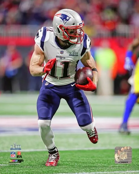 2019 NFL Super Bowl LIII Champions New England Patriots 8x10 Photos - Multiple Players and Poses