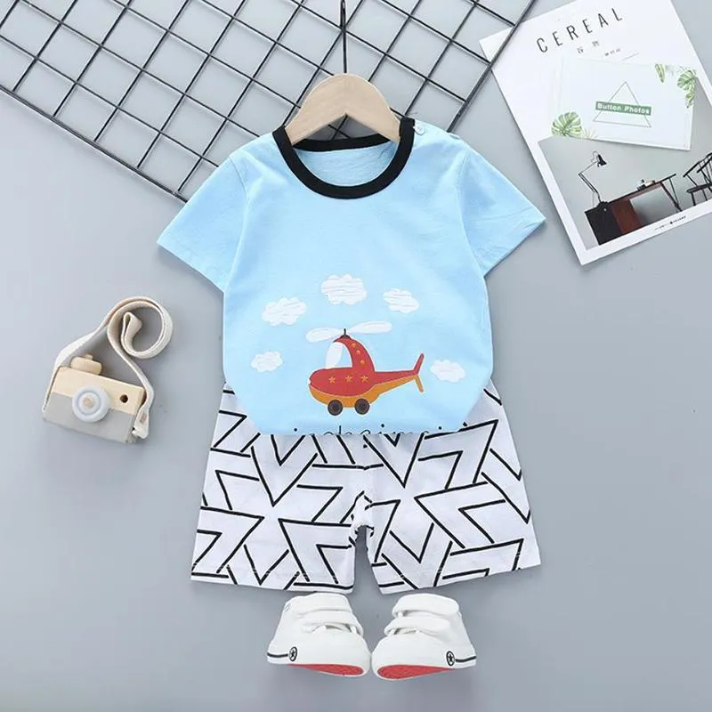 2pcs Cute Prints T-shirt and Pants No Shoes