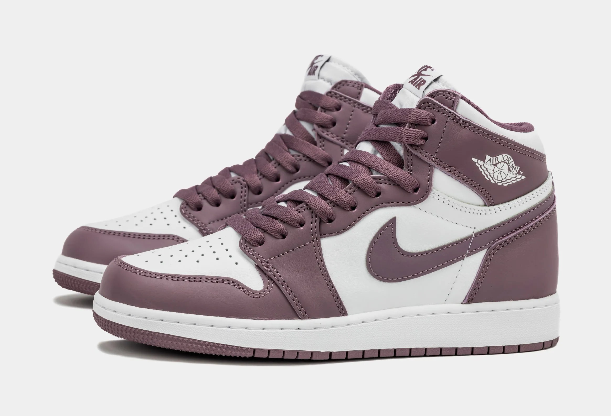 Air Jordan 1 Retro High OG Sky J Mauve Grade School Lifestyle Shoes (White/Sky J Mauve) Free Shipping