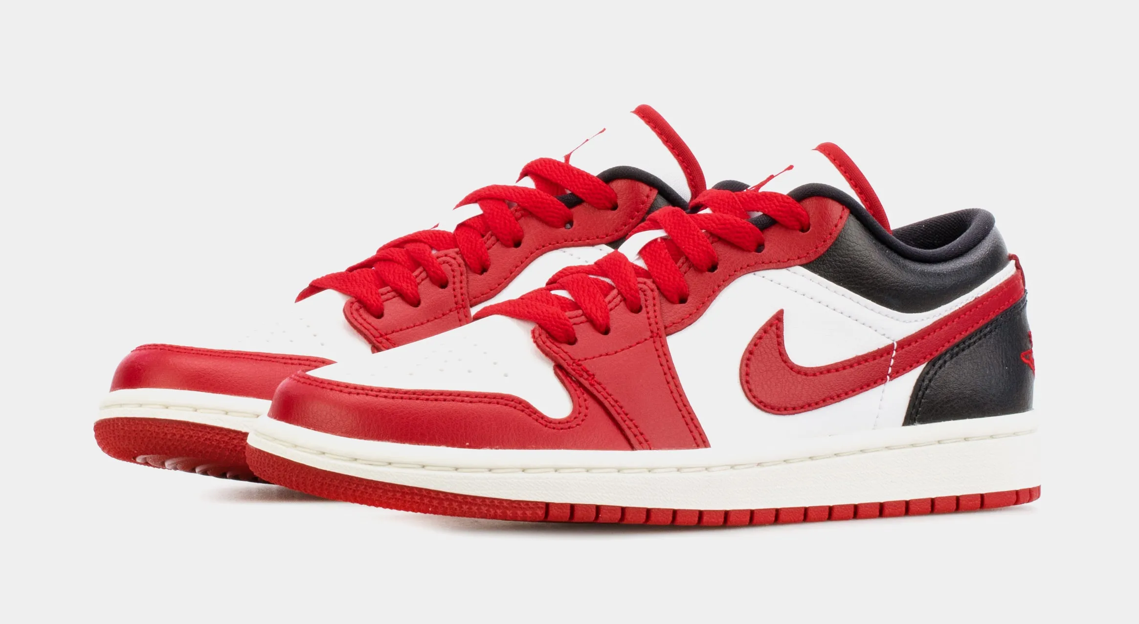 Air Jordan 1 Retro Low Gym Red Womens Lifestyle Shoes (Black/Red) Free Shipping