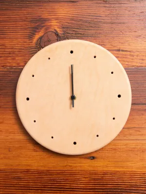 Clock in Natural