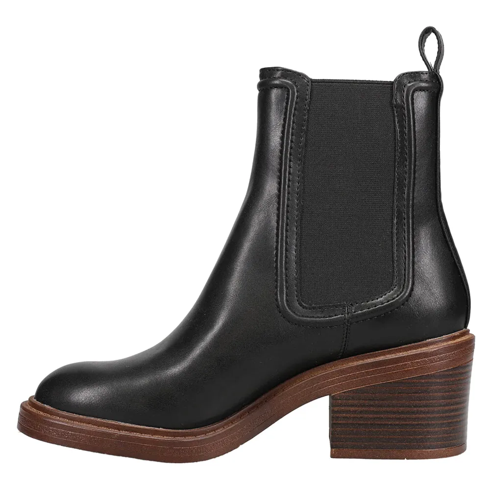 Curtsy Chelsea Round Toe Boots