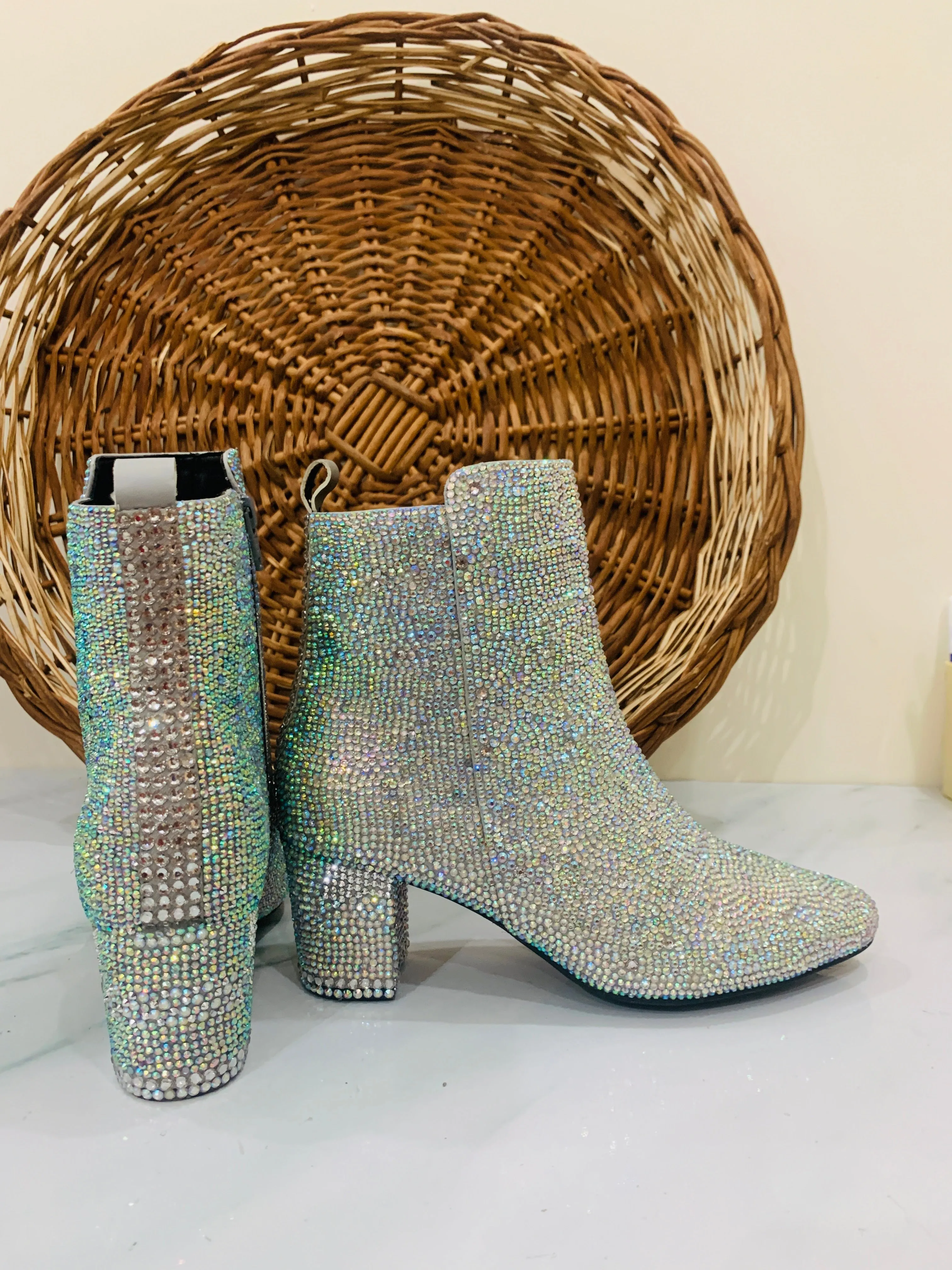 FUNKY N TRENDY Hand crystalized rhinestone boots for brides / bridesmaids/ silver boots / boots / rhinestone boots