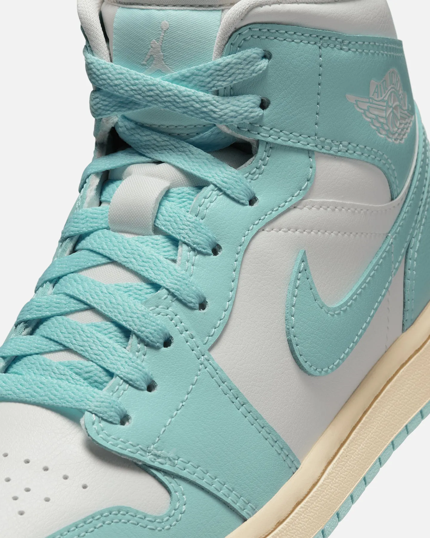 Jordan Women's Air Jordan 1 Mid "Light Dew" Sail/Light Dew Muslin