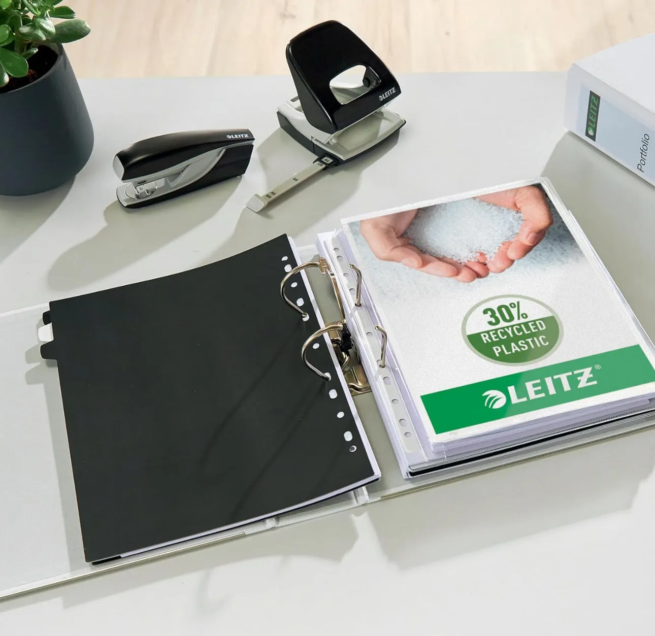 Leitz 180 Degree A4 Lever Arch File Black With 50mm Spine - Pack of 10 - 10151095