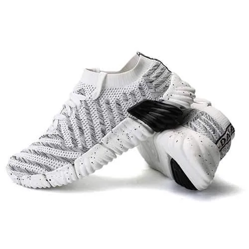 Men Soft Sole Breathable Mesh Sneakers Casual Sports Shoes