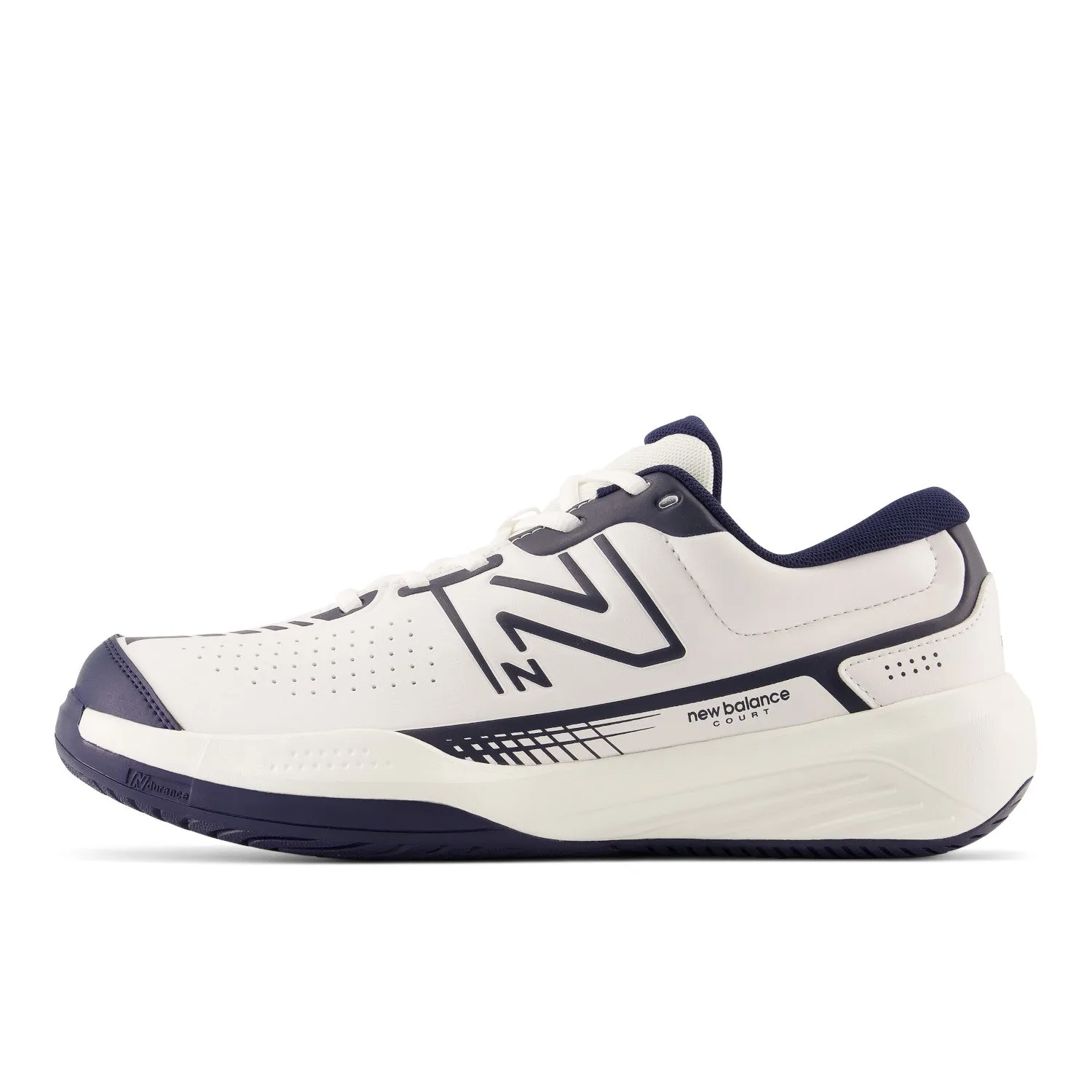 Men's New Balance 696v5 Color: White and Navy