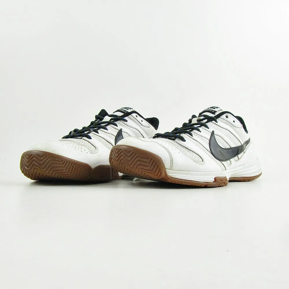 NIKE Court Shuttle 3