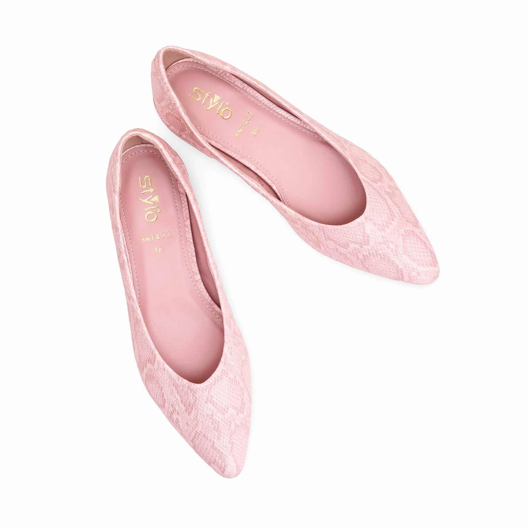 Pink Court Winter Shoes WN7433